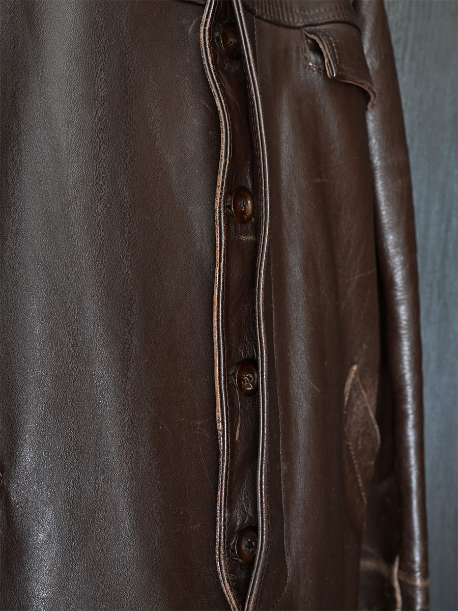 50s French Government Woorker_6